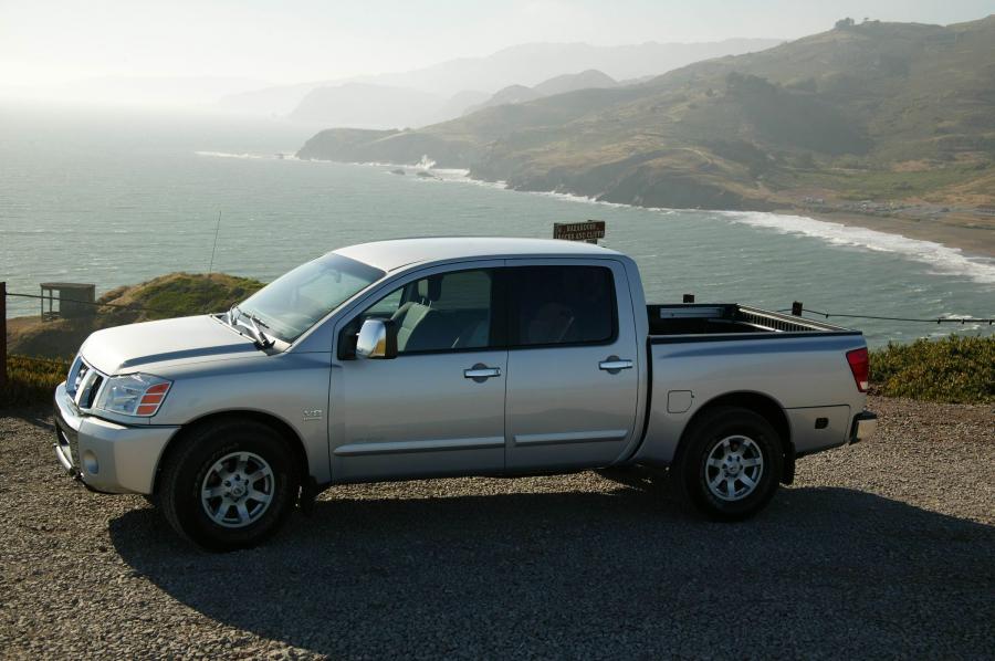  Nissan Titan 2006 года  (фото 11 из 89)